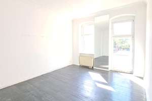 Heimwerker aufgepasst: Charmante 1-Zimmer-Altbauwohnung mit Balkon sucht neue Mieter! – Karl-Marx-Str. 243, 12057 Neukölln (Ortsteil), Berlin – Vorschaubild 2