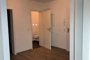schöne Erdgeschosswohnung mit kleinem Garten, barrierefrei – Kreuzauer Straße 105, 52355 Niederau/Krauthausen, Düren – Vorschaubild 3