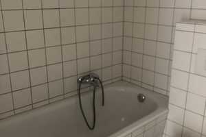 City-Wohnung - neu renovierte 2 Zimmerwohnung mit offener Küche! – Robertstraße 5, 42107 Wuppertal – Vorschaubild 8