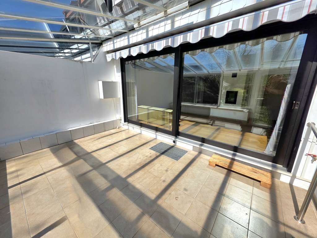Immobilie in Lilienthal - Lilienthal-Mitte***RH mit 5 Zi, Wintergarten, Garage***€ 259.000,-- - Bild 2