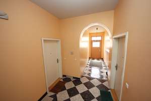 5-Zi. mit Büro, Dachterrasse, 2 Bäder, EBK, Stellplatz, Fernwärme in MD-Brückfeld – Dessauer Straße 2, 39114 Brückfeld, Magdeburg – Vorschaubild 3