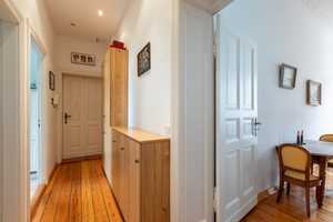 Leerstehende 2-Zimmer Wohnung im gepflegten Zustand mit Balkon & Küche – Berlin – Vorschaubild 9
