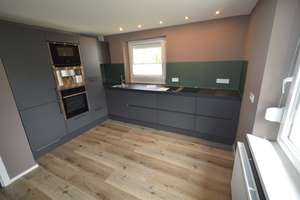 Freiwerdend ! 1-2 Fam-Haus mit 2-Zi.-EG-Whg und 4-Zi.-Maisonette-Whg. + Garten in Burgweinting – Die vollständige Adresse der Immobilie erhältst du vom Anbieter., 93055 Burgweinting-Harting, Regensburg – Vorschaubild 5