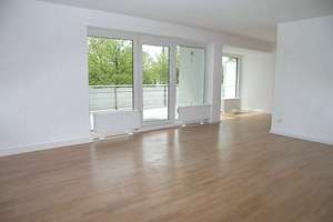 *Schicke Wohnung mit TOP-Ausstattung + Sonnenbalkon in zentraler Lage von Essen-Bredeney* – Redtenbacher Straße X, 45133 Bredeney, Essen – Vorschaubild 2