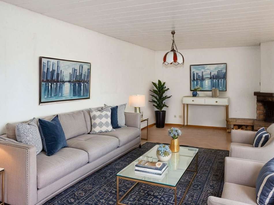 Wohnzimmer KI gestaged