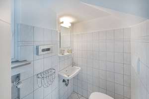 Luxeriöse Villa in traumhafter Lage von Solingen mit Schwimmhalle – Die vollständige Adresse der Immobilie erhältst du vom Anbieter., 42659 Burg/Höhscheid, Solingen – Vorschaubild 23