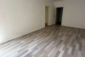 Großzügige 3RWE mit offener Küche und Balkon über die gesamte Breite der Wohnung! – 4289 Meusdorf, Leipzig – Vorschaubild 6