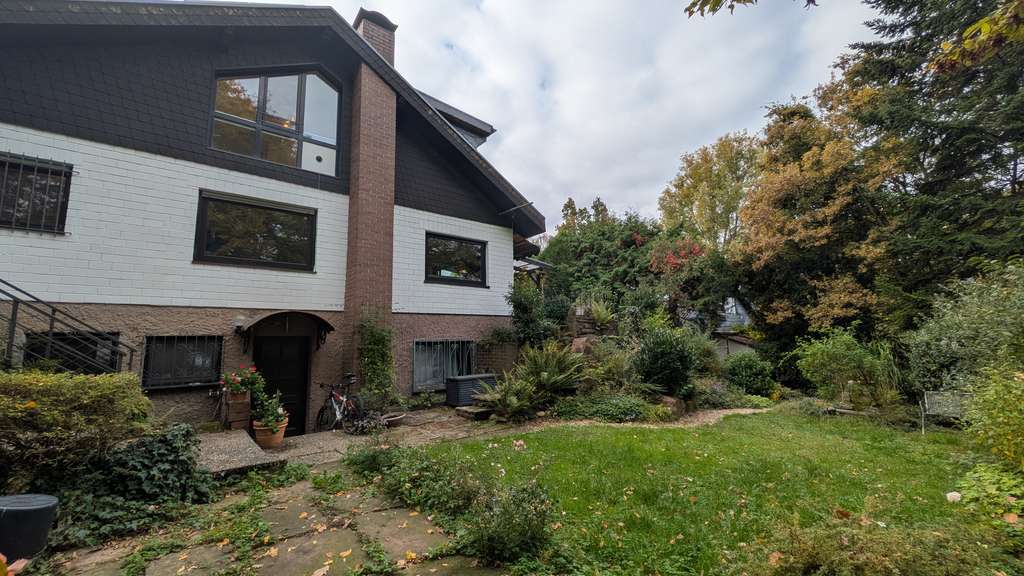 *Provisionsfrei- von Privat* Großzügiges Haus in ruhiger Waldrandlage in HD-Emmertsgrund