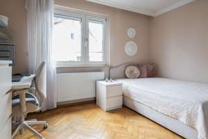 Attraktive Doppelhaushälfte mit drei separaten Wohneinheiten in einer DHH in Stuttgart-Rohrer Höhe – Die vollständige Adresse der Immobilie erhältst du vom Anbieter., 70565 Rohr, Stuttgart – Vorschaubild 6