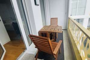 VIVO-Leben an der Uni: modernes & helles Apartment inkl. Einbauküche, Loggia & Tiefgaragenstellplatz – Otto-Hahn-Straße 36d, 93053 Galgenberg, Regensburg – Vorschaubild 9