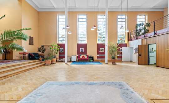 Genehmigung zur Umnutzung erteilt - Himmlisch wohnen, architektonisches Meisterstück für Visionäre!