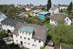 guter Wohnraum und kleiner Preis – Die vollständige Adresse der Immobilie erhältst du vom Anbieter., 95131 Schwarzenbach am Wald – Vorschaubild 2