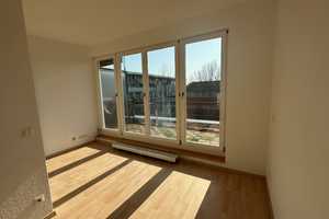 Reihenmittelhaus mit Gartenanteil, für max. 5 Personen, mit eigenem festen Einkommen – Erna-Sack-Str. 30, 13591 Berlin – Vorschaubild 12