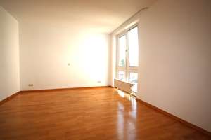 Stilvolle Eigentumswohnung mit großzügigem Balkon in begehrter Wohnlage von Essen-Kettwig! – Ringstraße 159, 45219 Kettwig, Essen – Vorschaubild 6