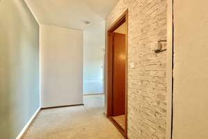 "Charmantes Einfamilienhaus auf Eckgrundstück in bester Wohnlage von Regensburg!" – Die vollständige Adresse der Immobilie erhältst du vom Anbieter., 93057 Konradsiedlung-Wutzlhofen, Regensburg – Vorschaubild 27