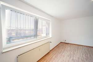 Gepflegte und helle 2,5 Zimmer-Wohnung mit Balkon und Stellplatz im Dellviertel in Duisburg ! – Die vollständige Adresse der Immobilie erhältst du vom Anbieter., 47051 Dellviertel, Duisburg – Vorschaubild 7