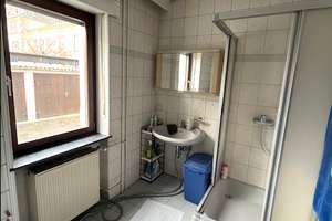 +OF-Bürgel+ Alter Ortskern+ 2-3 FH Altbau auf kl. Grundstück, Doppelgarage und Laube – 63075 Bürgel, Offenbach am Main – Vorschaubild 7