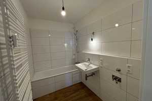 Helle 3,5-Zimmer-Wohnung mit Balkon in München Neuperlach – Gerhart-Hauptmann-Ring  70, 81737 München – Vorschaubild 7