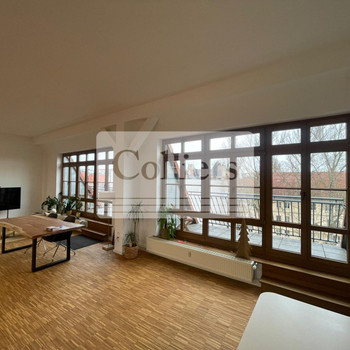 Loftbüros im historischen Fabrikensemble | Parkett & Klimaanlage | Nähe Warschauer Straße