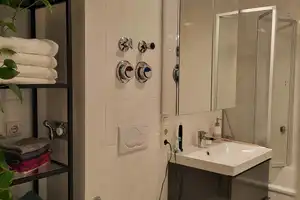 Property thumbnail 9