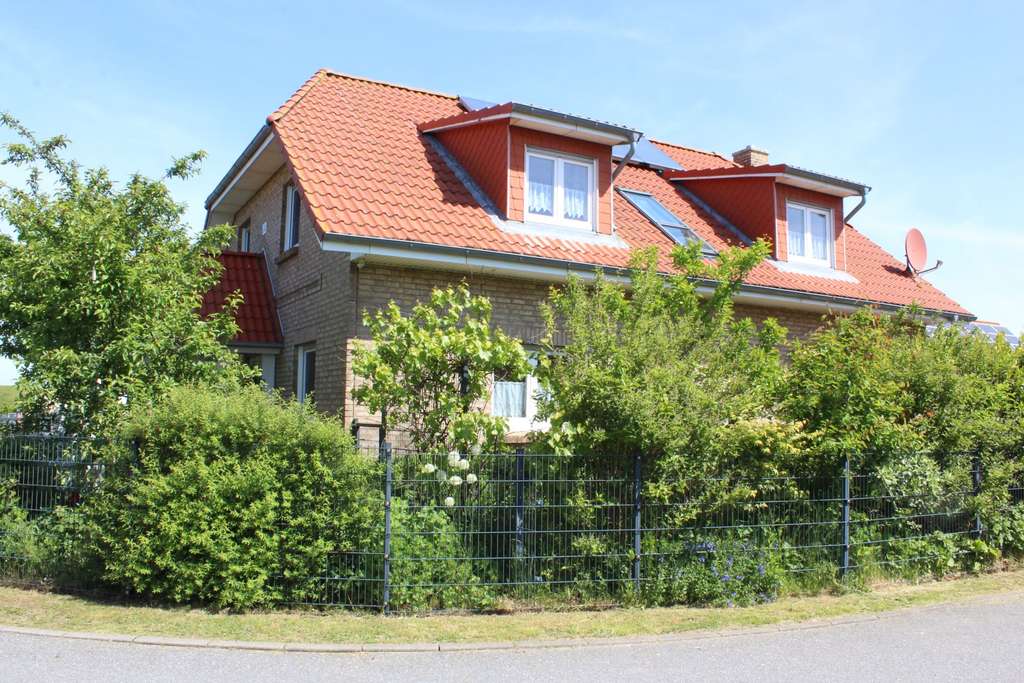 Immobilie in Hedwigenkoog - Wunderschönes Einfamilienhaus im Nationalpark UNESCO Weltnaturerbe direkt an der Nordsee - Bild 3