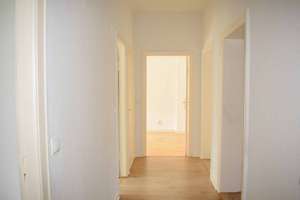 Grün, Ruhig, Zentral – 2-3 Zimmer am Stadtrat-Hahn-Park – Die vollständige Adresse der Immobilie erhältst du vom Anbieter., 24148 Wellingdorf, Kiel – Vorschaubild 3