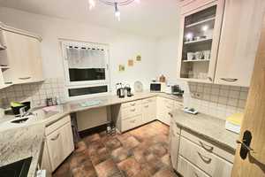 **Top saniertes  Wohnhaus mit gr. Garage auf herrlich sonnigem Grundstück!!**Preis VB.** – Ostalbkreis – Vorschaubild 4