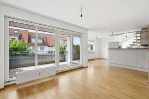 Helle Maisonettewonung schick & modern mit ++Panorama-Terrasse++Tiefgarage++ – Die vollständige Adresse der Immobilie erhältst du vom Anbieter., 71229 Leonberg – Vorschaubild 4