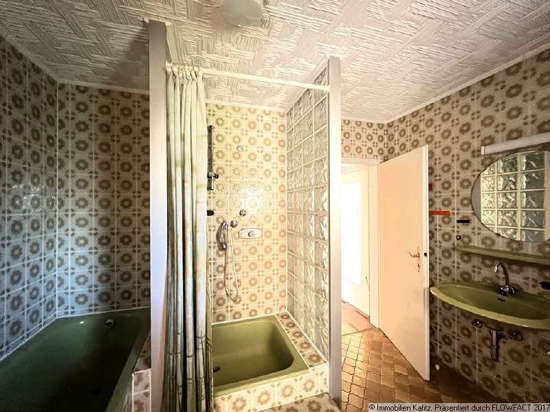 Immobilie in Waldfischbach-Burgalben - Geräumiges Einfamilienhaus, Nutzung als 2-Familienhaus möglich - Bild 5