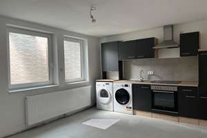 Frisch renovierte 2-Zimmer-Wohnung, 39 m², Stuttgart-Feuerbach - hell & top angebunden