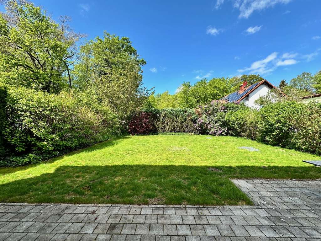 Immobilie in Utting am Ammersee - Frisch renovierter Wohn-Traum am Ammersee Westufer  - sofort einziehen und wohlfühlen! - Bild 2