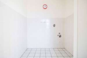Sofort wohlfühlen oder vermieten: 3-Zi.-Etagenwohnung in urbaner Lage mit Balkon und Aufzug – Die vollständige Adresse der Immobilie erhältst du vom Anbieter., 10179 Mitte (Ortsteil), Berlin – Vorschaubild 11