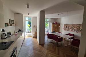 Pariser Flair & Design: Einzigartige ETW in der Taunusstraße von PRIVAT – Die vollständige Adresse der Immobilie erhältst du vom Anbieter., 65183 Nordost, Wiesbaden – Vorschaubild 2