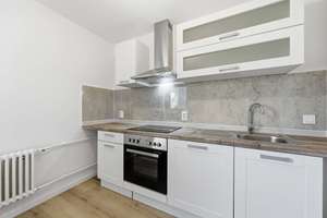 A&O: Urban. Stilvoll. Wertbeständig. Sanierte 3-Zi.-WHG mit Balkon und TG-Stellplatz – Die vollständige Adresse der Immobilie erhältst du vom Anbieter., 80993 Alt-Moosach, München – Vorschaubild 9