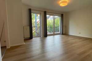 2-Zimmer-Wohnung in Berlin-Buckow mit Balkon Nachmieter gesucht – Ibisweg 31e, 12351 Berlin – Vorschaubild 1