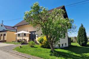 Einfamilienhaus mit Doppelgarage und großem Grundstück zwischen Hachenburg und Altenkirchen! – Westerwaldkreis – Vorschaubild 2