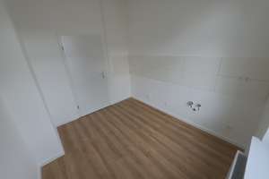 *Endlich Raum für alle* Großzügige 4-Zimmer-Wohnung + Tageslichtbad + EBK als Option! – Wedringer 13, 39124 Neue Neustadt, Magdeburg – Vorschaubild 11