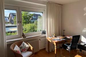 Einziehen und genießen - sehr gepflegte Eigentumswohnung, hell mit großem Balkon – Spitzangerweg 30, 50859 Lövenich, Köln – Vorschaubild 6