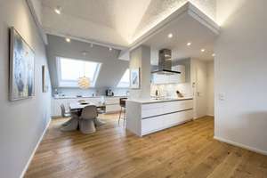Attraktive Wohnung mit Dachterrasse, Garage, besonderer Deckenhöhe & Süd-West-Ausrichtung - Top Lage – Die vollständige Adresse der Immobilie erhältst du vom Anbieter., 89233 Neu-Ulm – Vorschaubild 14
