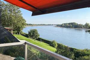 Stunning light-flooded furnished Rhine penthouse, S-W aspect in Düsseldorf-Wittlaer – Bockumer Strasse 171, 40489 Wittlaer, Düsseldorf – Vorschaubild 15