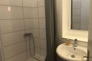 Wohnen mit Charakter: Ein-Zimmer-Studio-Apartment in Düsseldorf-Rath – Die vollständige Adresse der Immobilie erhältst du vom Anbieter., 40472 Rath, Düsseldorf – Vorschaubild 6