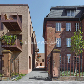 Mit Stil auf Turley – Neuwertige Büroflächen mit Stellplätzen!