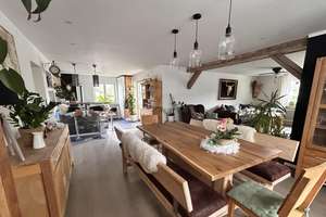 Top Zweifamilienhaus / Haus mit ELW mit großem Garten - zentrale Lage in Freyung  – Die vollständige Adresse der Immobilie erhältst du vom Anbieter., 94078 Freyung – Vorschaubild 2