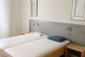 Möblierte 3-Zimmer-Hochparterre-Wohnung mit Balkon in München-Laim – Schedelstraße XXX, 80687 Friedenheim, München – Vorschaubild 7