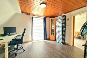 Modernisiertes Einfamilienhaus - neues Dach - PV-Anlage - 2 Garagen - Hof und Garten! – Die vollständige Adresse der Immobilie erhältst du vom Anbieter., 76848 Spirkelbach – Vorschaubild 12
