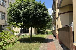 Elegante 2-Zimmer-Wohnung in denkmalgeschütztem Haus in beliebter Lage – Die vollständige Adresse der Immobilie erhältst du vom Anbieter., 4299 Stötteritz, Leipzig – Vorschaubild 2