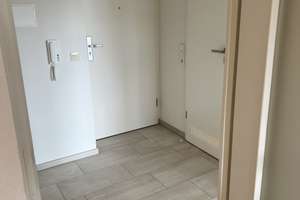 Sehr helle, hochwertig sanierte 1,5-Zimmer-Wohnung mit großem Balkon in Stuttgart-Heumaden – Thymianweg 7, 70619 Heumaden, Stuttgart – Vorschaubild 8