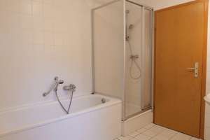 !!! Einmalige Gelegenheit !!! – Charmante 2-Zimmer-Wohlfühlwohnung in Einsiedel !! – Die vollständige Adresse der Immobilie erhältst du vom Anbieter., 9123 Einsiedel, Chemnitz – Vorschaubild 12