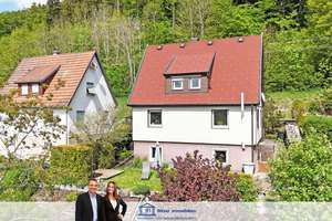 Gepflegtes Einfamilienhaus mit Panoramablick in Waldrandlage