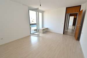 Traumhafte 3 ZKB-Wohnung, Balkon, EBK, gepflegte Wohnanlage - TG optional - Nähe Uni-Klinik – Rößlestraße 32, 86156 Kriegshaber, Augsburg – Vorschaubild 15